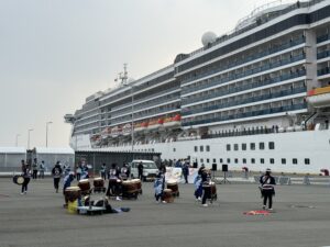 くまもんポートでの豪華客船出航セレモニー